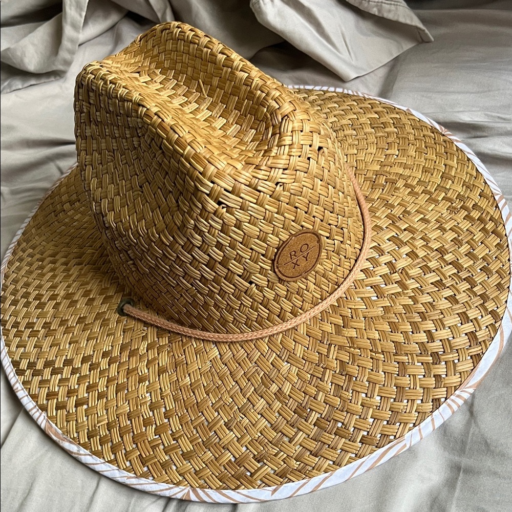 Roxy Straw Sun Hat with Tan Accents